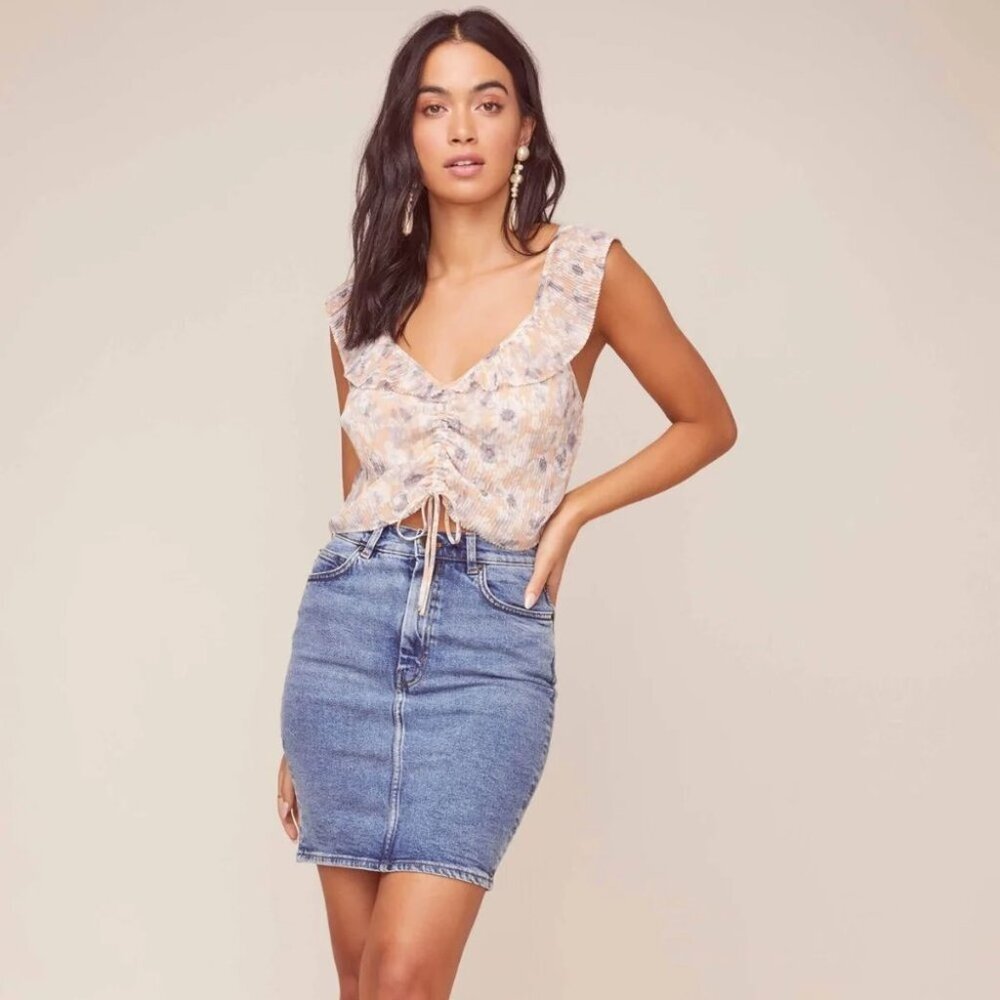 NWT ASTR the label Rue Top Peach Grey Floral - Picture 5 of 6